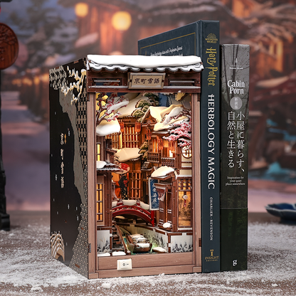 Book Nook Kyoto Snow Whisper - Japansk vinter stemning til din reol