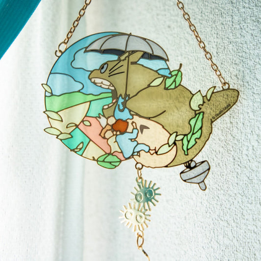 Totoro - Flyvende Totoro - Mosaik solfanger af glas.