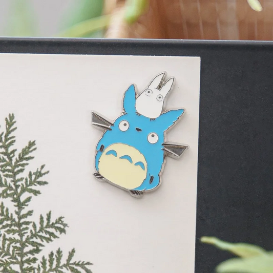 Totoro - Blå Totoro med Hvid Totoro på hovedet køleskabsmagnet