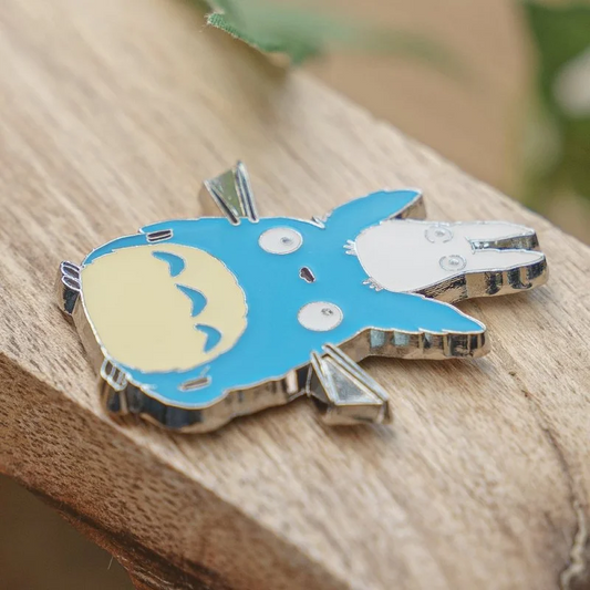 Totoro - Blå Totoro med Hvid Totoro på hovedet køleskabsmagnet