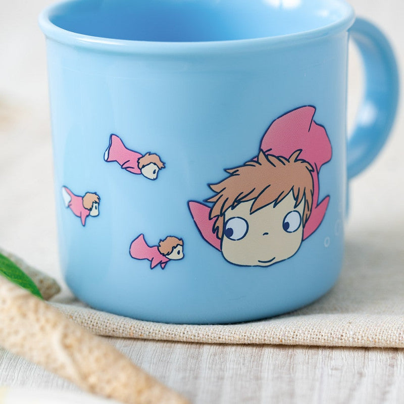 Ponyo - Ponyo i havet - Krus - 200 ml