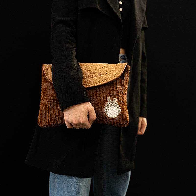 Totoro rustik træstammer - Tablet Sleeve